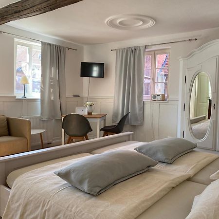 Sonnenhof 1737 - Ferienzimmer & Apartments Barbelroth Zewnętrze zdjęcie
