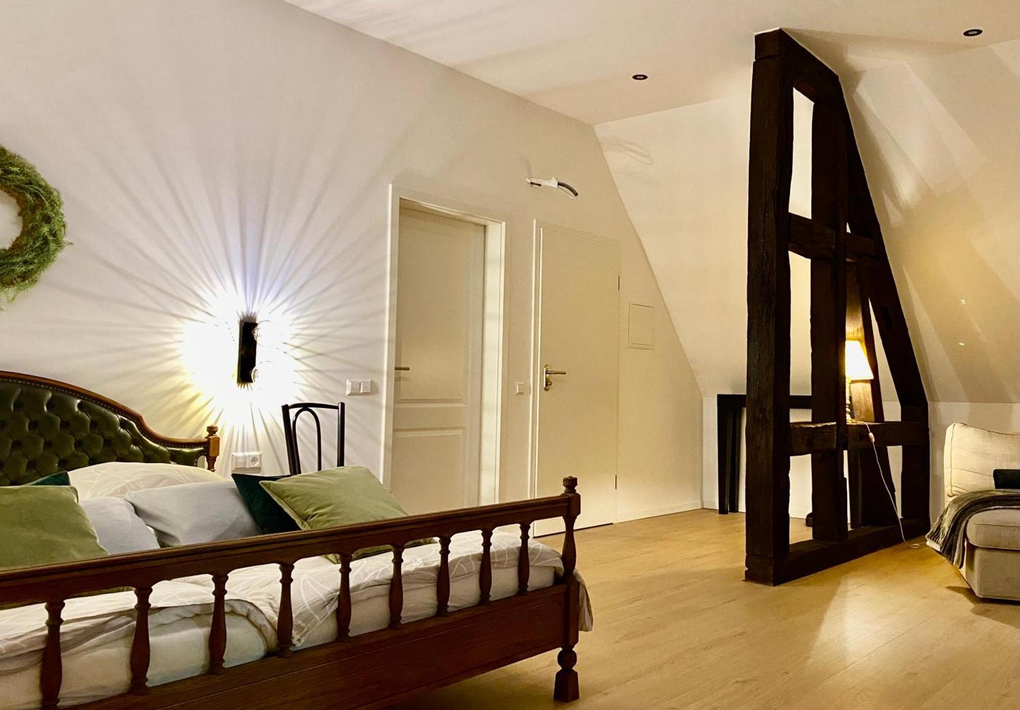 Sonnenhof 1737 - Ferienzimmer & Apartments Barbelroth Zewnętrze zdjęcie
