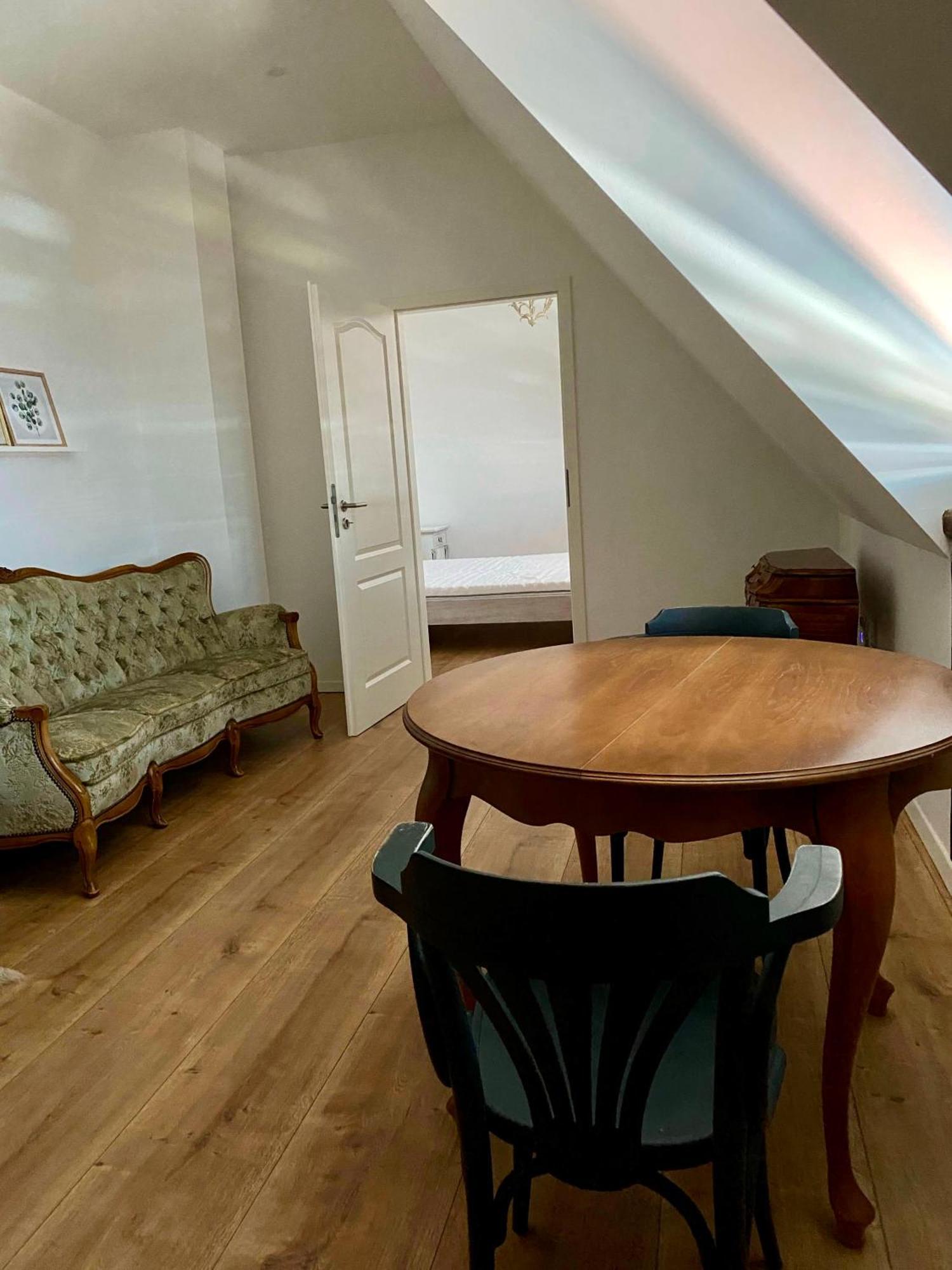 Sonnenhof 1737 - Ferienzimmer & Apartments Barbelroth Zewnętrze zdjęcie